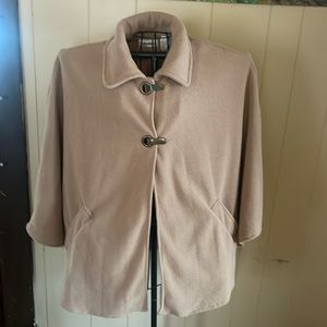 Lemoda poncho, one souse fit all